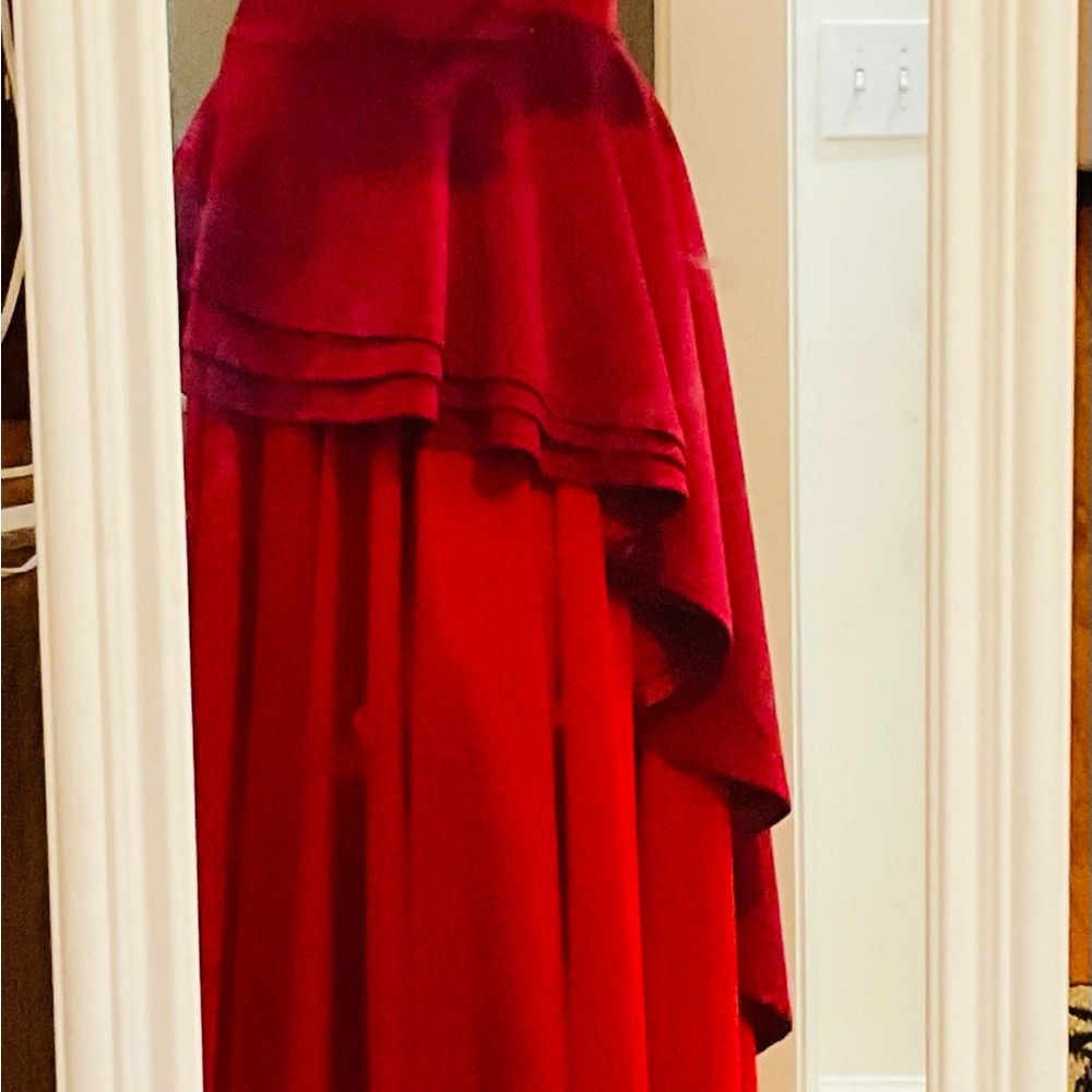 ♥️♥️♥️Beautiful Red Gathered Ruffled Waist Blouse With Tuxedo Style Tail - Picture 3 of 15